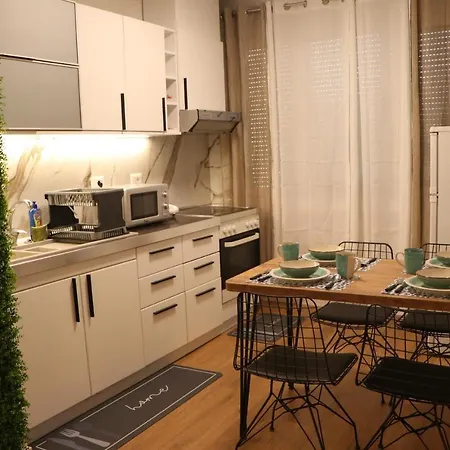 Pine Apartment